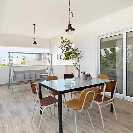 Apartment Bright With Cosy Terrace Limassol