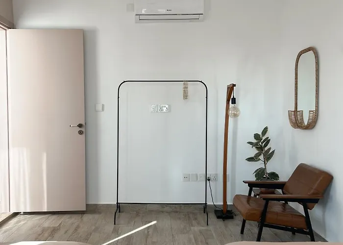 Bright With Cosy Terrace アパート *